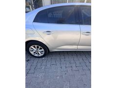 Sahibinden Renault Megane 1.5 dCi Touch 2018 Model  230
km Gri