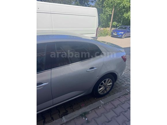 Sahibinden Renault Megane 1.5 dCi Touch 2018 Model  230
km Gri