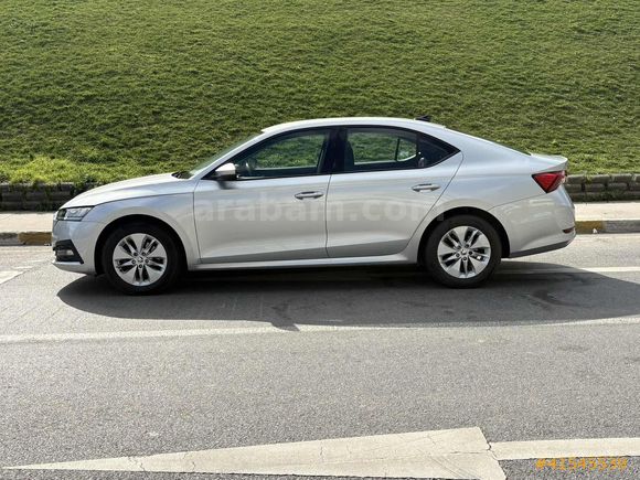 2022 Skoda Octavia 1.5 TSİ e-Tec 150 Hp Yetkili Servis Bakımlı