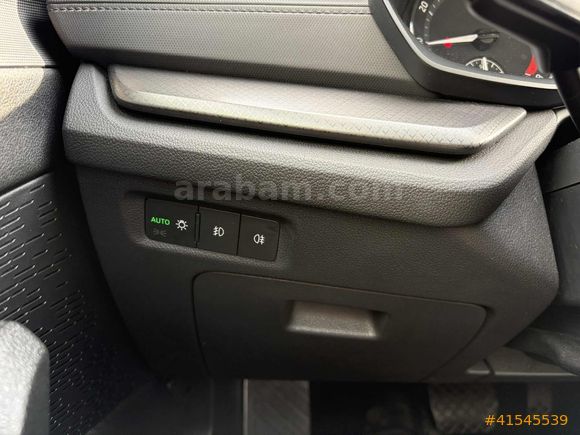 2022 Skoda Octavia 1.5 TSİ e-Tec 150 Hp Yetkili Servis Bakımlı