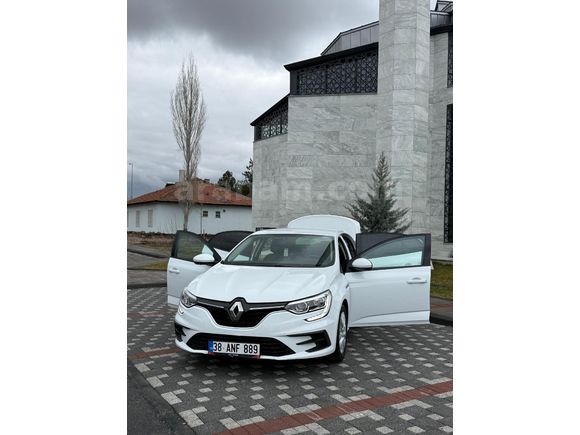 Sahibinden Renault Megane 1.3 TCe Joy 2022 Model Kayseri