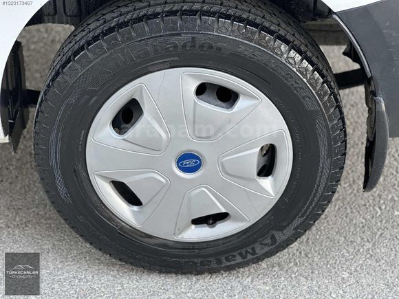 TÜRKECANLAR'DAN 2019 CUSTOM %20 FATURALI 185.000 KM KLİMALI