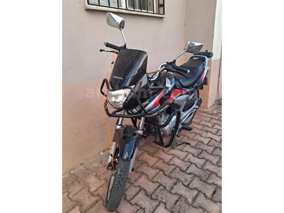 Emekliden Honda CBF 150