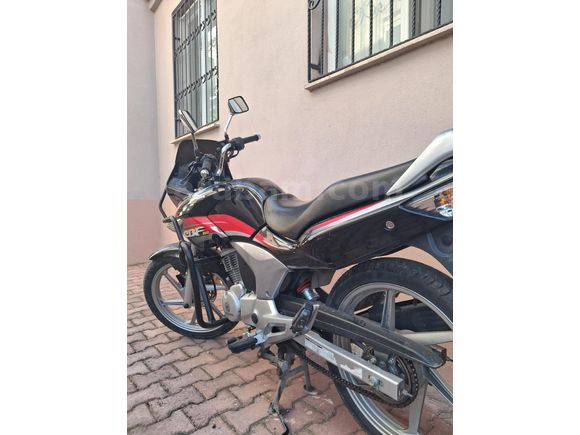 Emekliden Honda CBF 150