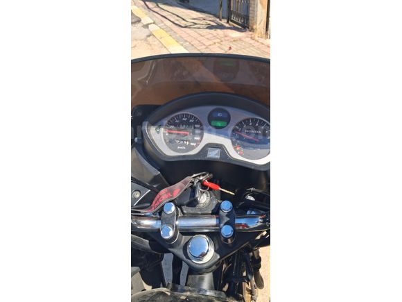 Emekliden Honda CBF 150