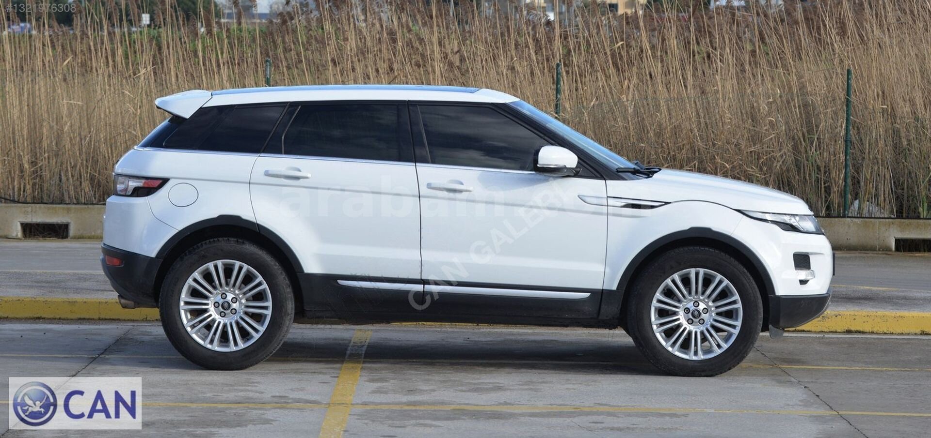 Galeriden Land Rover Range Evoque 2.0 Si4 Prestige 2012 Model Çanakkale 162.000 km Beyaz 6