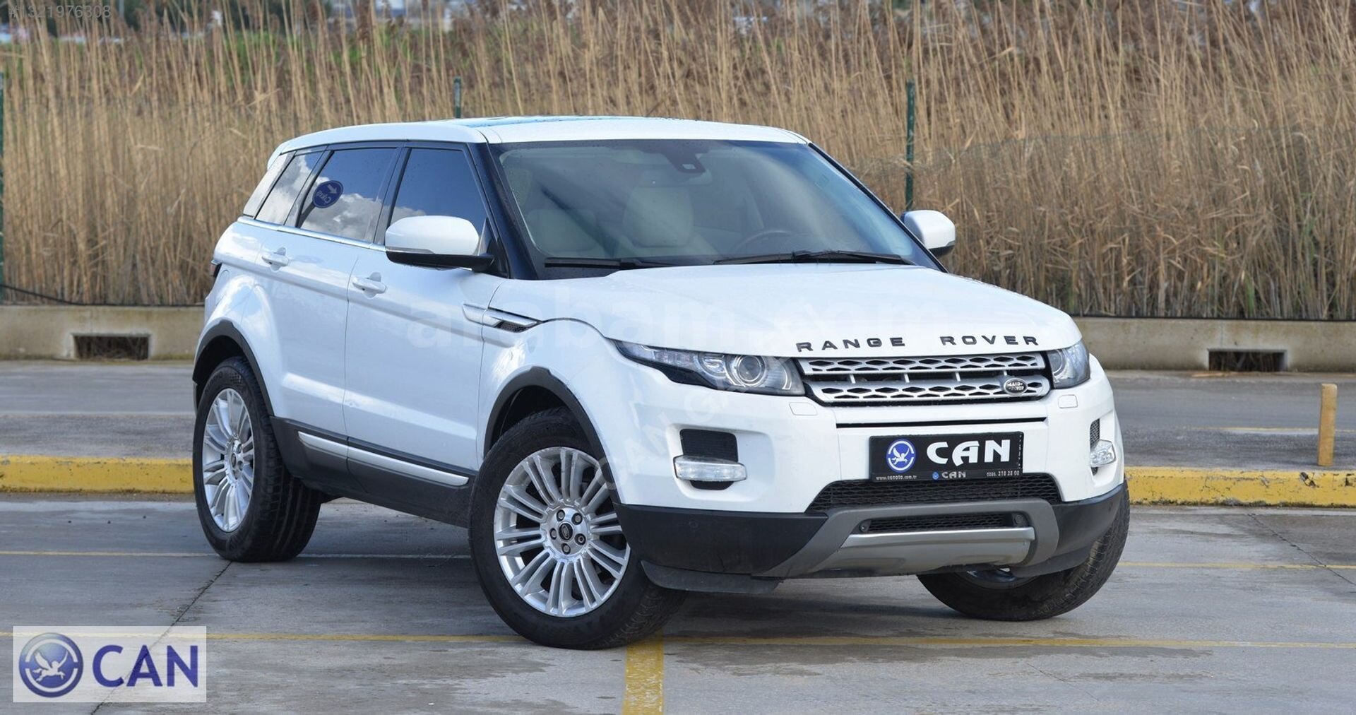 Galeriden Land Rover Range Evoque 2.0 Si4 Prestige 2012 Model Çanakkale 162.000 km Beyaz 4