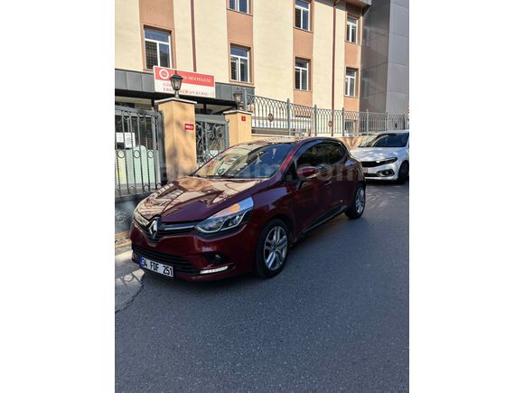 Sahibinden Renault Clio 1.5 dCi Touch 2017 Model  170.000 km Kırmızı