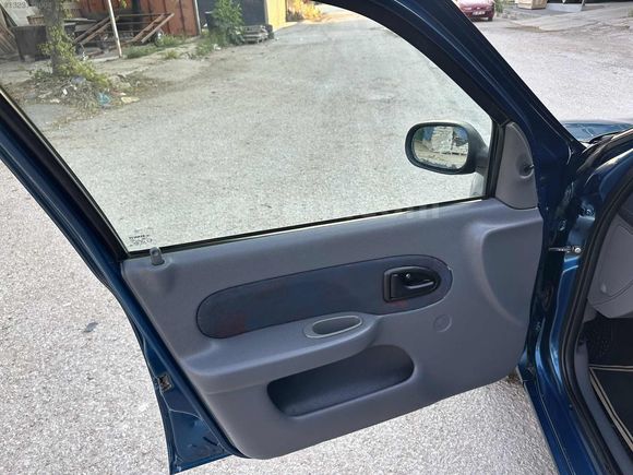 SEZER GARAGE DEN