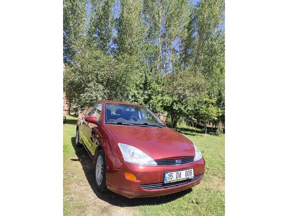 Sahibinden Ford Focus 1.6 Ghia 2000 Model