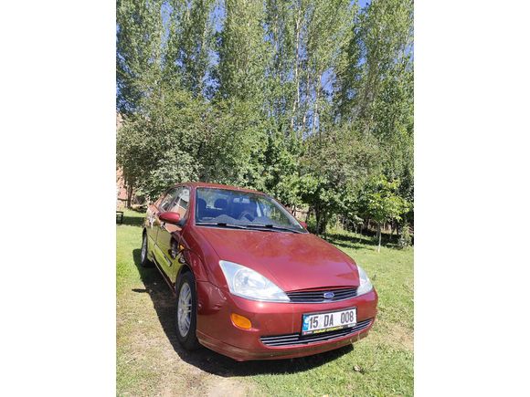 Sahibinden Ford Focus 1.6 Ghia 2000 Model