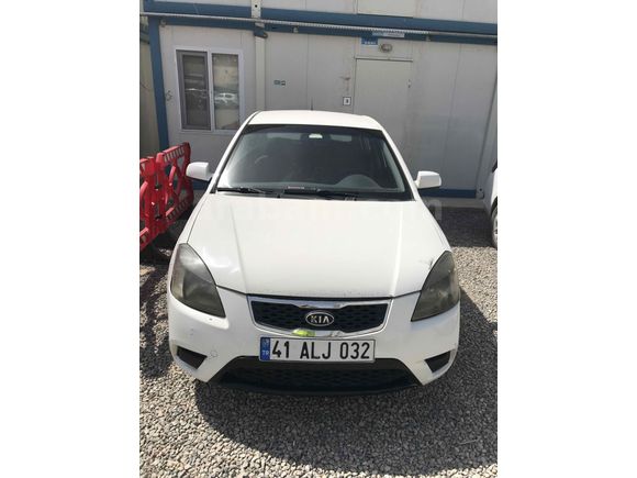 Sahibinden Kia Rio 1.4 GSL Trend 2011 Model 