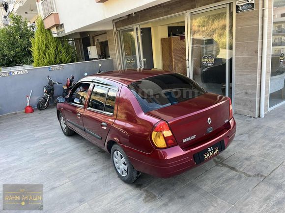 AKALIN OTOMOTİVDEN TEMİZ TAKASLI CLİO
