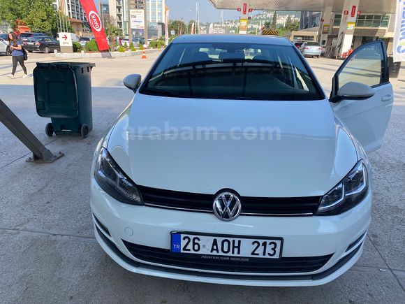 Araç R Line çevrilmiştir 300 bin tl ekstra vardır araçta