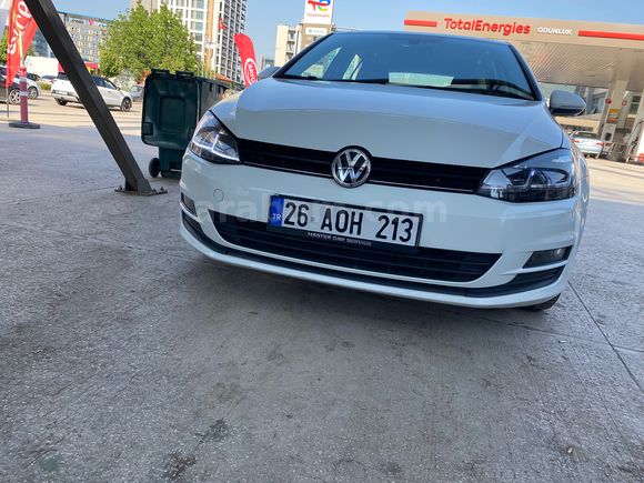 Araç R Line çevrilmiştir 300 bin tl ekstra vardır araçta