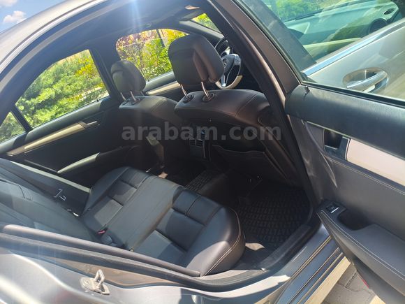 Dolular dolusu Mercedes - Benz C 180 BlueEFFICIENCY AMG 2013 Model