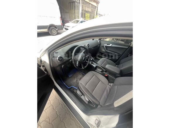 Sahibinden Audi A3 Sportback 1.6 TDI Attraction 2012 Model  250.000 km Beyaz