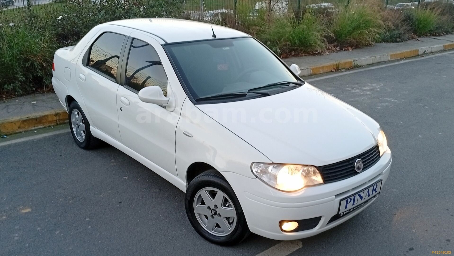 Galeriden Fiat Albea Sole 1.3 Multijet Dynamic Plus 2012 Model İstanbul 790.000 km Beyaz 4