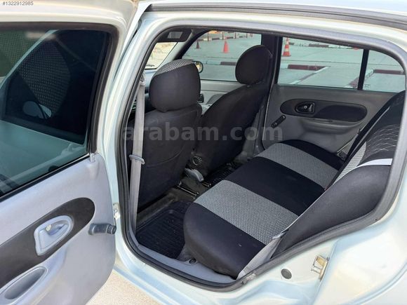 Değişensiz Clio 1.4 Klimalı benzin LPG