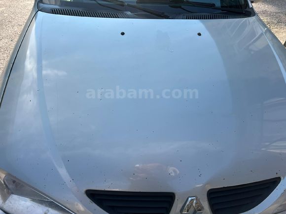 Sahibinden Renault Megane 1.4 Authentique 2002 Model