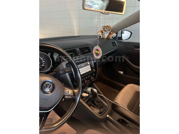Sahibinden Volkswagen Jetta 1.4 TSi BlueMotion Comfortline 2015 Model 