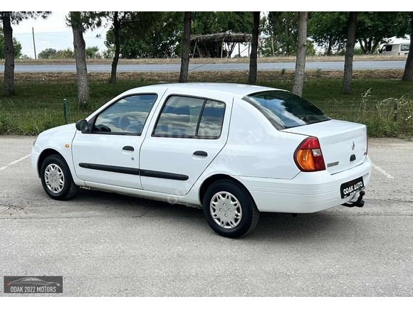 DÜŞÜK KM GARAJ ARACI NADİR TEMİZLİKTE KLİMALI