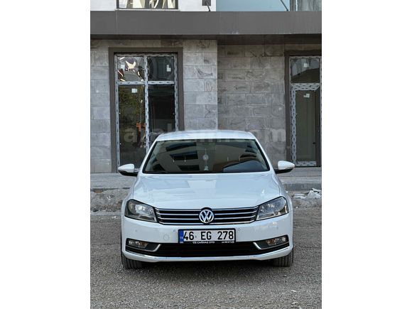 Sahibinden Volkswagen Passat 1.4 TSi BlueMotion Comfortline 2012 Model  170.000 km Beyaz
