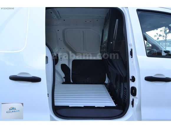 KALEBAŞI dan RENO EXPRESS PANELVAN %20 FATURA 79 BİN KM