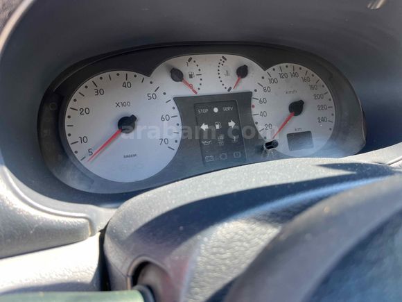-YBD OTOMOTİV- Renault Clio 1.4  16Valf KLİMALI