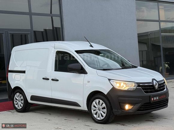 RANAULT EXPRESS VAN 1.5 BLUE DCİ JOY HATASIZ BOYASIZ