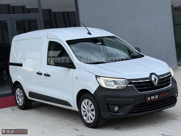 RANAULT EXPRESS VAN 1.5 BLUE DCİ JOY HATASIZ BOYASIZ