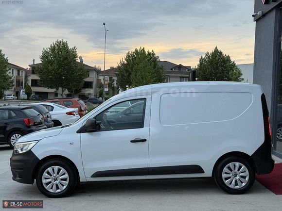 RANAULT EXPRESS VAN 1.5 BLUE DCİ JOY HATASIZ BOYASIZ