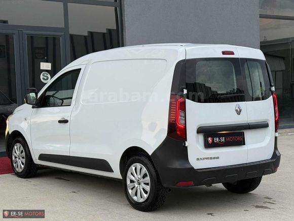 RANAULT EXPRESS VAN 1.5 BLUE DCİ JOY HATASIZ BOYASIZ