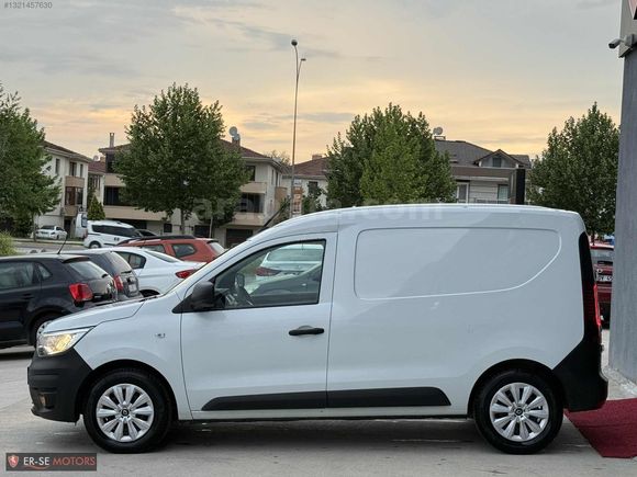 RANAULT EXPRESS VAN 1.5 BLUE DCİ JOY HATASIZ BOYASIZ