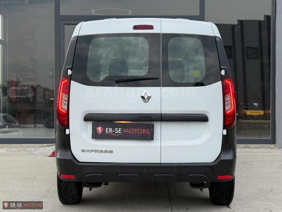 RANAULT EXPRESS VAN 1.5 BLUE DCİ JOY HATASIZ BOYASIZ
