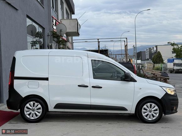 RANAULT EXPRESS VAN 1.5 BLUE DCİ JOY HATASIZ BOYASIZ