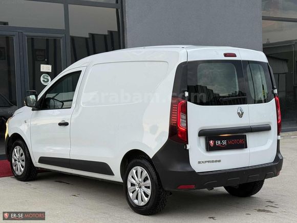 RANAULT EXPRESS VAN 1.5 BLUE DCİ JOY HATASIZ BOYASIZ