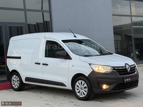 RANAULT EXPRESS VAN 1.5 BLUE DCİ JOY HATASIZ BOYASIZ