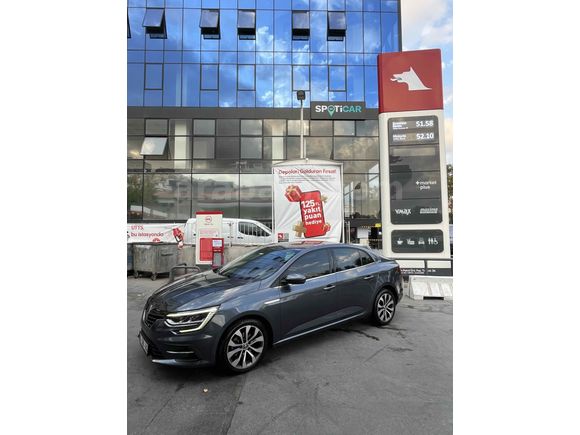 Sahibinden Renault Megane 1.3 TCe Icon 2022 Model 