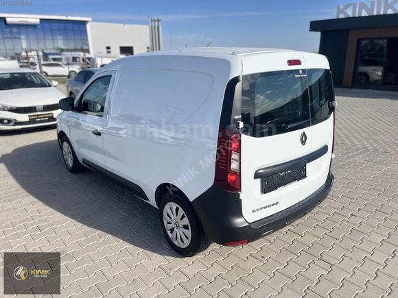 KINIK | 2024 HATASIZ EXPRESS 1.5 DİZEL PANELVAN 26.000KM KK12TKS