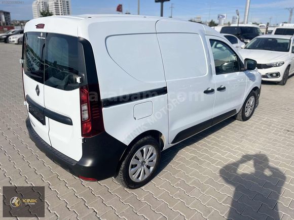 KINIK | 2024 HATASIZ EXPRESS 1.5 DİZEL PANELVAN 26.000KM KK12TKS