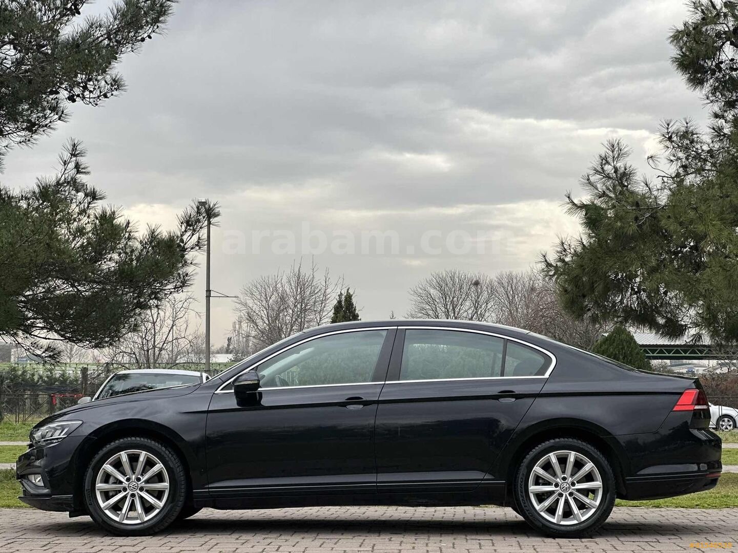 Galeriden Volkswagen Passat 1.6 TDi BlueMotion Business 2019 Model Bursa 125.000 km Siyah 5