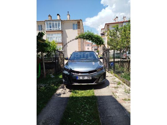 Sahibinden Kia XCeed 1.5 T-GDI Elegance 2025 Model