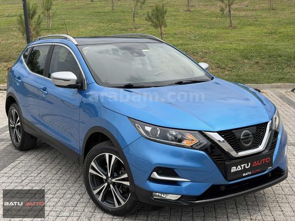 BATU AUTO'DAN 2017 NİSSAN QASHQAİ CAM TAVAN 54 BİNDE HATASIZ