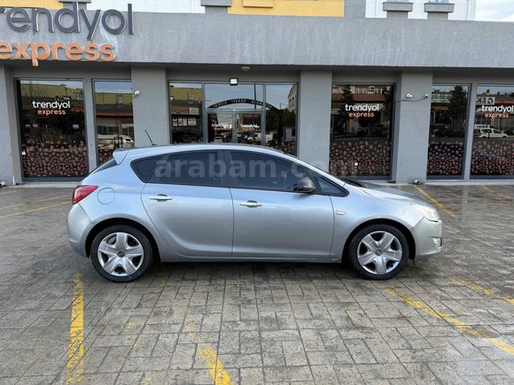 Opel Astra 1.3 CDTI Enjoy 2012 Model İstanbul