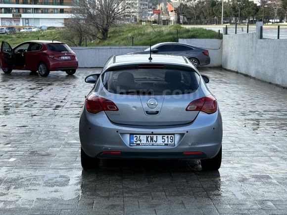 Opel Astra 1.3 CDTI Enjoy 2012 Model İstanbul