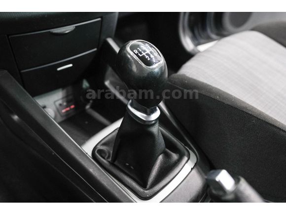 Memurdan  Temiz  Kia Ceed 1.6 CRDi Motion 2012 Model 