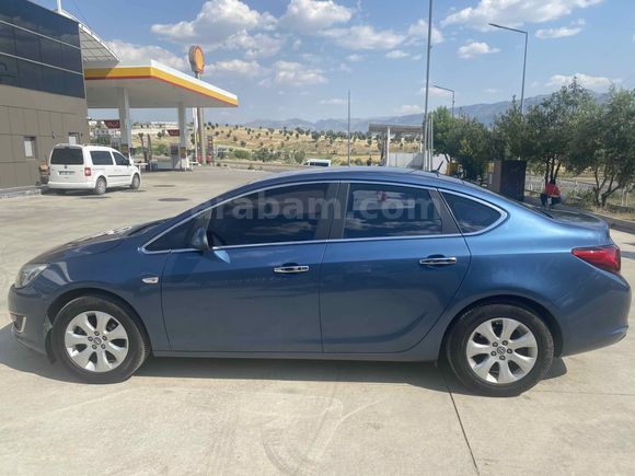 Memurdan temiz 62 binde 2016 Model  Opel  Astra