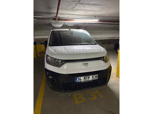 Sahibinden Fiat Doblo Combi 1.5 BlueHDi Urban 2023 Model 