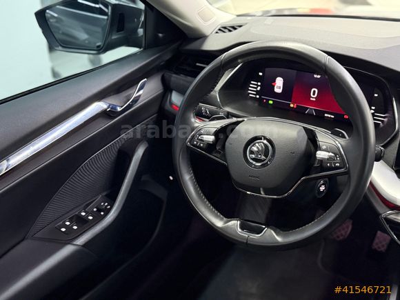 GÜVENLER'DEN 2024 SKODA OCTAVİA 1.5 E-TEC PRESTİGE KUSURSUZ
